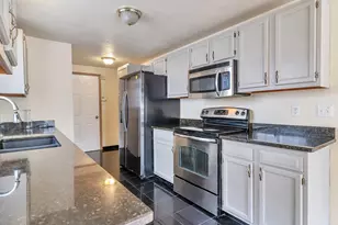 8071 Bryant St, Westminster, CO 80031 - Photo 9