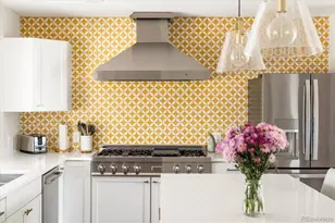 2250 N Monaco Pkwy, Denver, CO 80207 - Photo 15