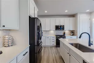 5447 Gray Wolf Ln, Castle Rock, CO 80104 - Photo 7