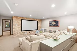 9465 Vista Hill Ln, Lone Tree, CO 80124 - Photo 17
