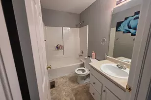 16556 E Phillips Ln, Englewood, CO 80112 - Photo 9