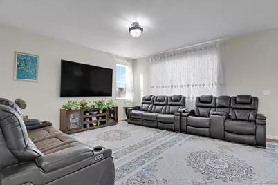 19553 E 60th Place, Aurora, CO 80019 - Photo 7