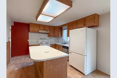 960 E 9th Avenue, Broomfield, CO 80020 - Photo 5