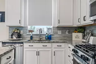26361 E 5th Pl, Aurora, CO 80018 - Photo 7