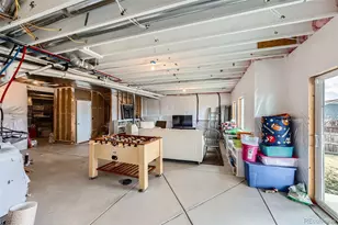 935 Peachleaf Ln, Elizabeth, CO 80107 - Photo 25