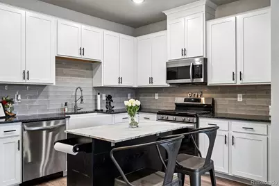 9962 W Victoria Place #301, Littleton, CO 80127 - Photo 5