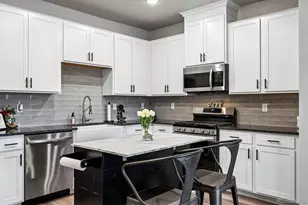 9962 W Victoria Pl, Littleton, CO 80127 - Photo 5