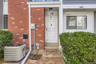 126 S Nome St, Aurora, CO 80012 - Photo 3