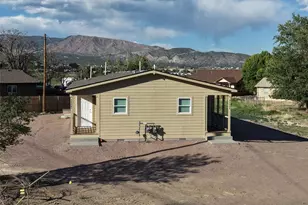 2406 N 9th St, Canon City, CO 81212 - Photo 3