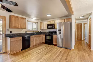 128 Olympus Cir, Lone Tree, CO 80124 - Photo 7