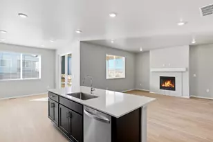 1612 Rumley Crk Dr, Windsor, CO 80550 - Photo 17