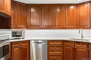 8100 E Union Ave, Denver, CO 80237 - Photo 11