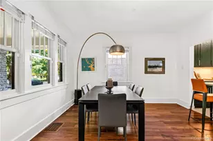 966 S York St, Denver, CO 80209 - Photo 3