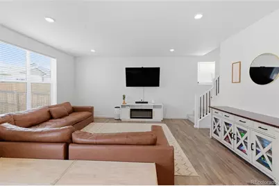 46538 Sunrise Court, Bennett, CO 80102 - Photo 7