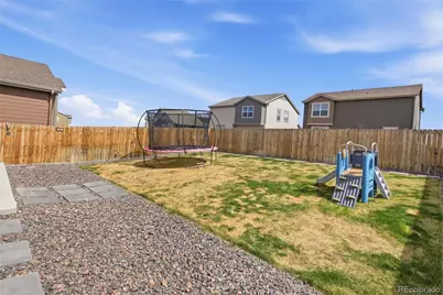 46538 Sunrise Court, Bennett, CO 80102 - Photo 29