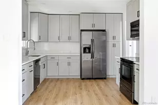 941 Quentin St, Aurora, CO 80011 - Photo 11