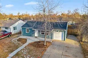 860 Lansing St, Aurora, CO 80010 - Photo 3