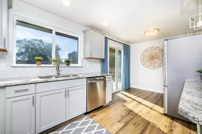 7482 Beach Court, Westminster, CO 80030 - Photo 11