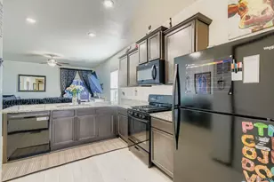 201 N Stewart St, Keenesburg, CO 80643 - Photo 5