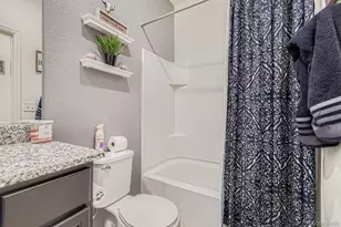 201 N Stewart St, Keenesburg, CO 80643 - Photo 23