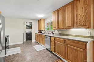 1601 N Dunkirk St, Aurora, CO 80011 - Photo 21