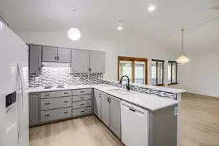 2408 Eastridge Ct, Fort Collins, CO 80524 - Photo 7