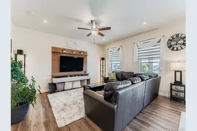 48 Chipeta Way, Lochbuie, CO 80603 - Photo 5