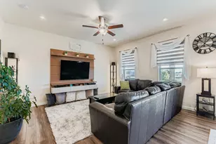 48 Chipeta Way, Lochbuie, CO 80603 - Photo 5