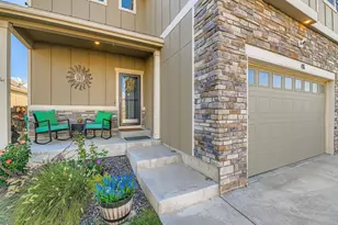 48 Chipeta Way, Lochbuie, CO 80603 - Photo 3