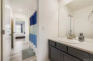 1060 S De Gaulle Ct, Aurora, CO 80018 - Photo 19