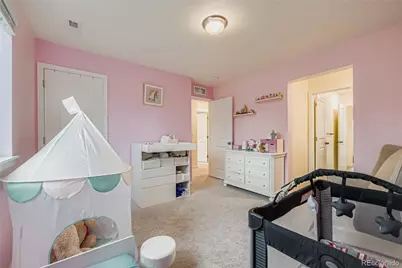1060 S De Gaulle Court, Aurora, CO 80018 - Photo 17