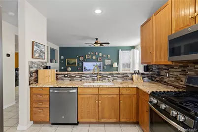 518 Peregrine Circle, Longmont, CO 80504 - Photo 7