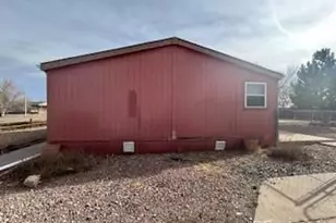 1033 S Saddlerock Dr, Pueblo, CO 81007 - Photo 3