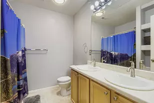 5255 Memphis Street, Denver, CO 80239 - Photo 17