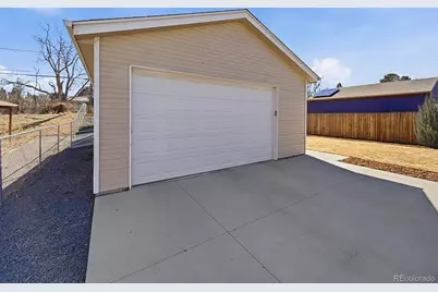 7600 E 22nd Avenue, Denver, CO 80207 - Photo 35