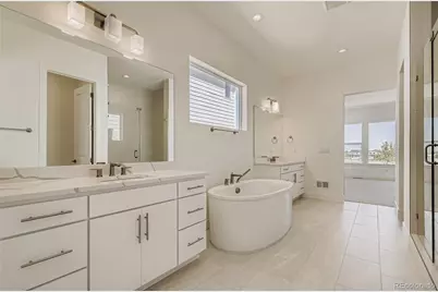 8134 S Bersshine Street, Aurora, CO 80016 - Photo 5