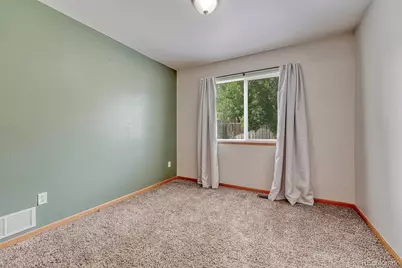 1112 Country Acres Court, Johnstown, CO 80534 - Photo 19