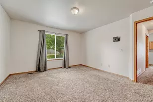 1112 Country Acres Ct, Johnstown, CO 80534 - Photo 27
