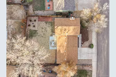 8635 W Teton Avenue, Littleton, CO 80128 - Photo 35