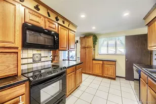 8653 W Hawaii Dr, Lakewood, CO 80232 - Photo 11