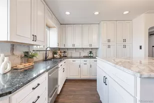 2480 Yates St, Denver, CO 80212 - Photo 11