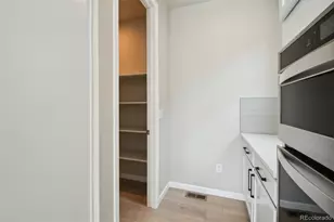 248 Hampshire Ln, Castle Pines, CO 80108 - Photo 5