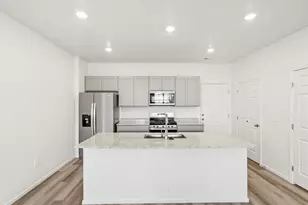 1622 Riverplace Dr, Windsor, CO 80550 - Photo 7