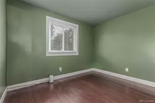 18820 E Hawaii Dr, Aurora, CO 80017 - Photo 15