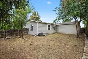 2301 Florence St, Aurora, CO 80010 - Photo 21