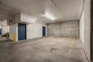 190 Roslyn St, Denver, CO 80230 - Photo 27