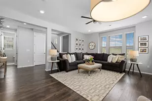 9796 Meeker St, Littleton, CO 80125 - Photo 5