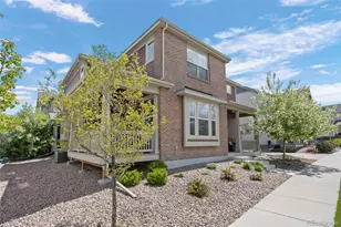 9796 Meeker St, Littleton, CO 80125 - Photo 3
