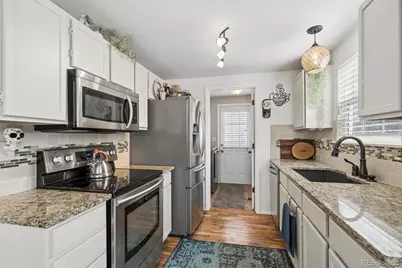 22166 E Princeton Circle, Aurora, CO 80018 - Photo 5