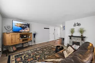 22166 E Princeton Cir, Aurora, CO 80018 - Photo 3